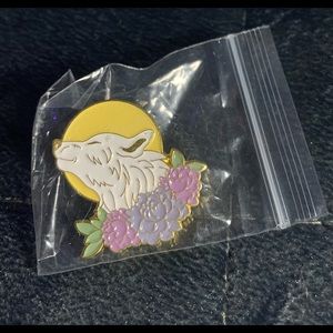 White wolf with moon and flowers pin brooch